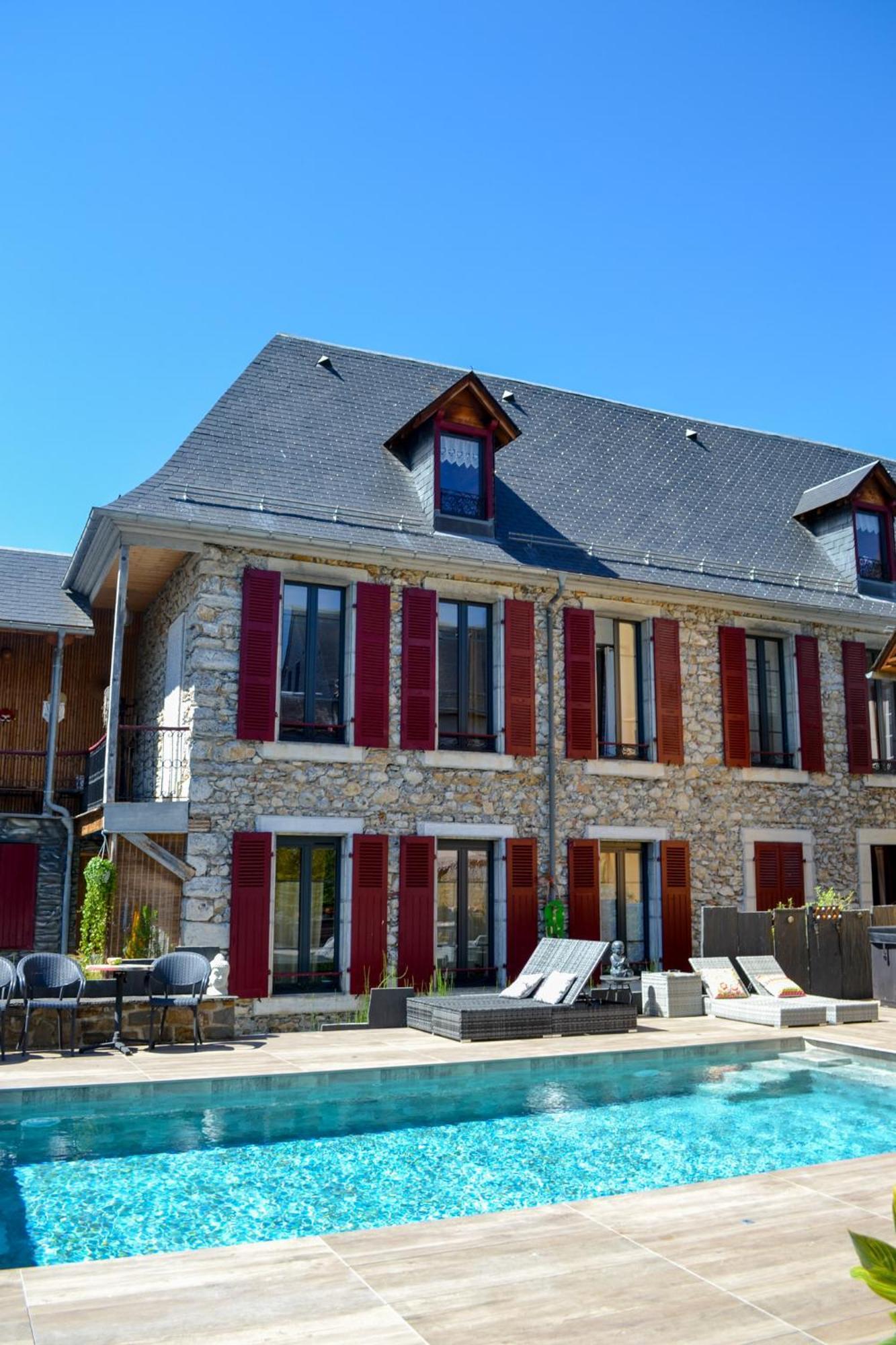 A Nouste chambres d'hotes et gite Campan Extérieur photo